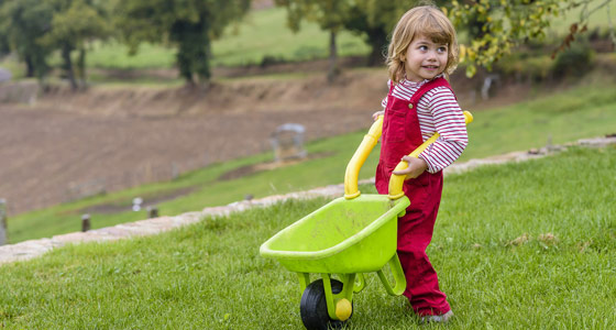 découvrez nos conseils et astuces pour faire le meilleur choix en matière de garde d'enfants. que vous optiez pour une nourrice, une crèche ou une garde partagée, nous vous aidons à prendre une décision éclairée pour le bien-être de votre enfant.