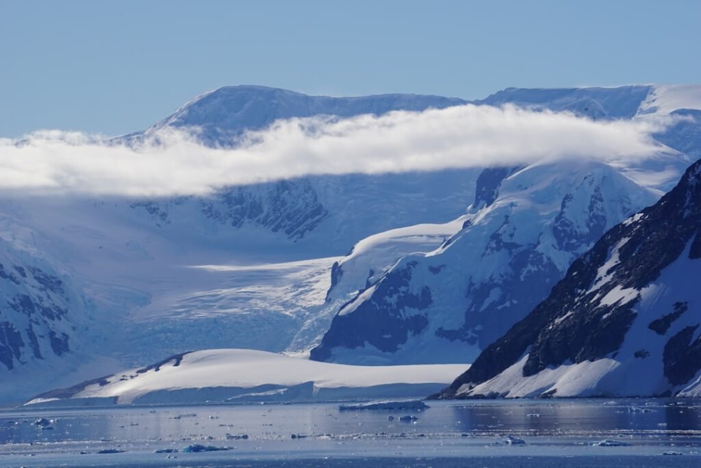 découvrez la signification et l'origine des prénoms islandais traditionnels, uniques et riches en histoire.