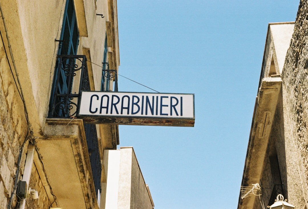 découvrez une sélection unique de prénoms siciliens pour bébés, alliant tradition et originalité, parfaits pour votre petit trésor.