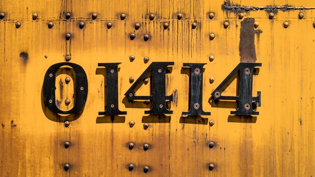 découvrez les secrets de la numérologie et comment les chiffres influencent votre vie, votre personnalité et votre avenir.